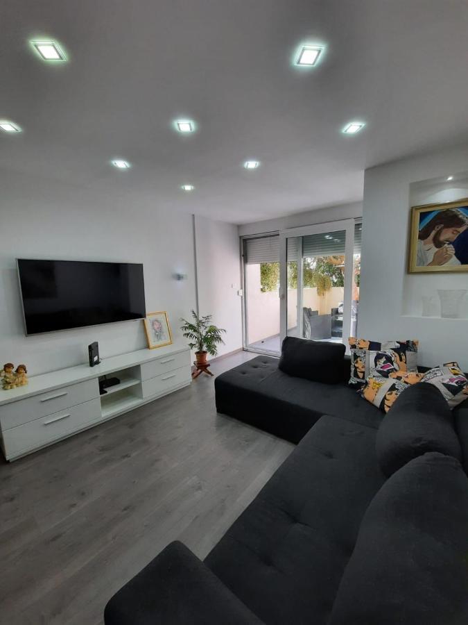 Vice Apartment โอมิช ภายนอก รูปภาพ